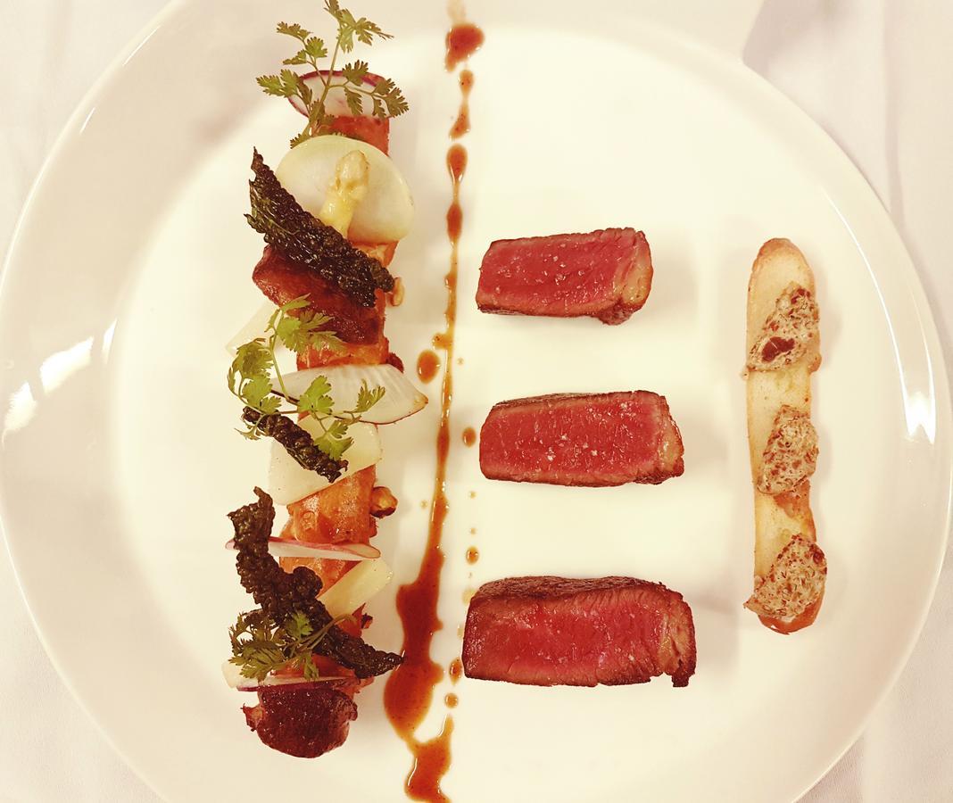 Restaurant Hotel Didier Meril Дінар Екстер'єр фото